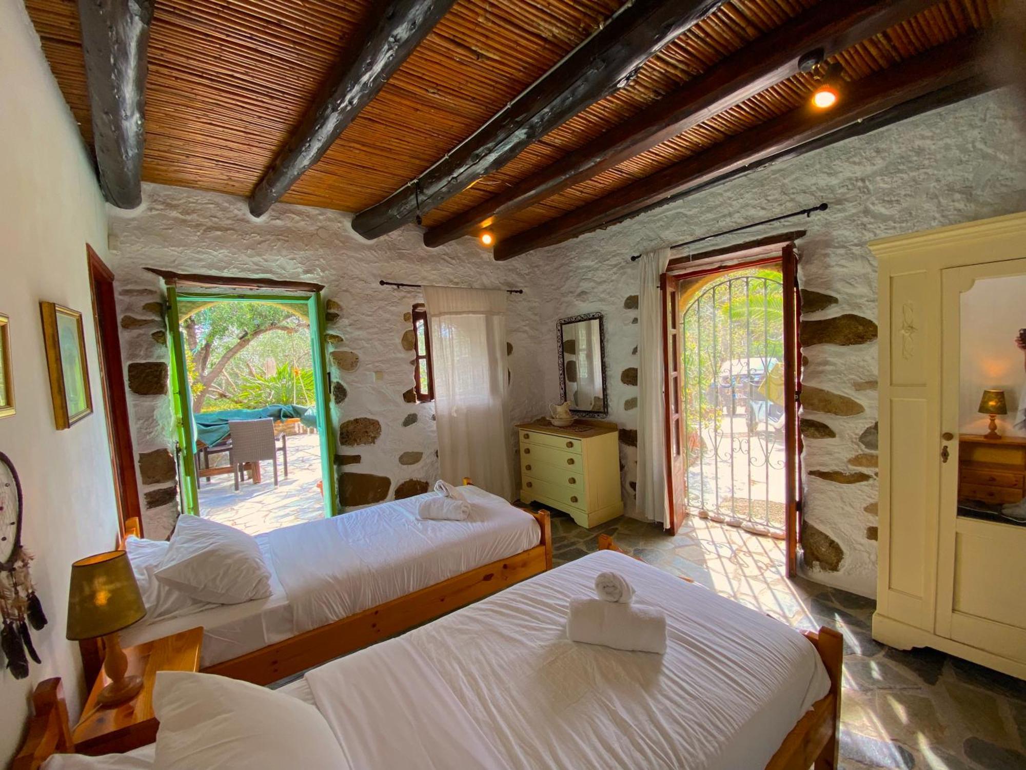 Natura Cottages Makrýgialos Exterior foto